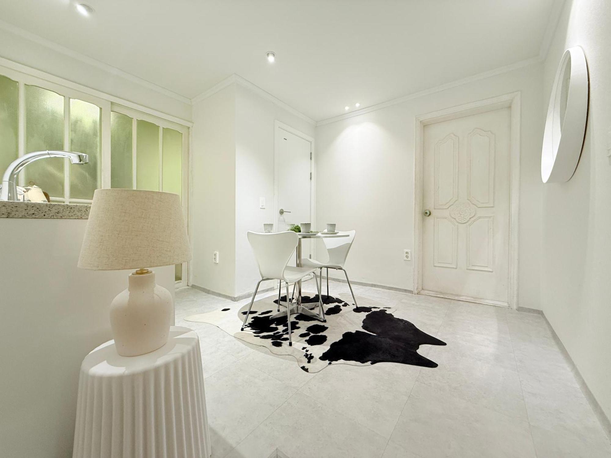 Oasis Apartment Seoul Bagian luar foto