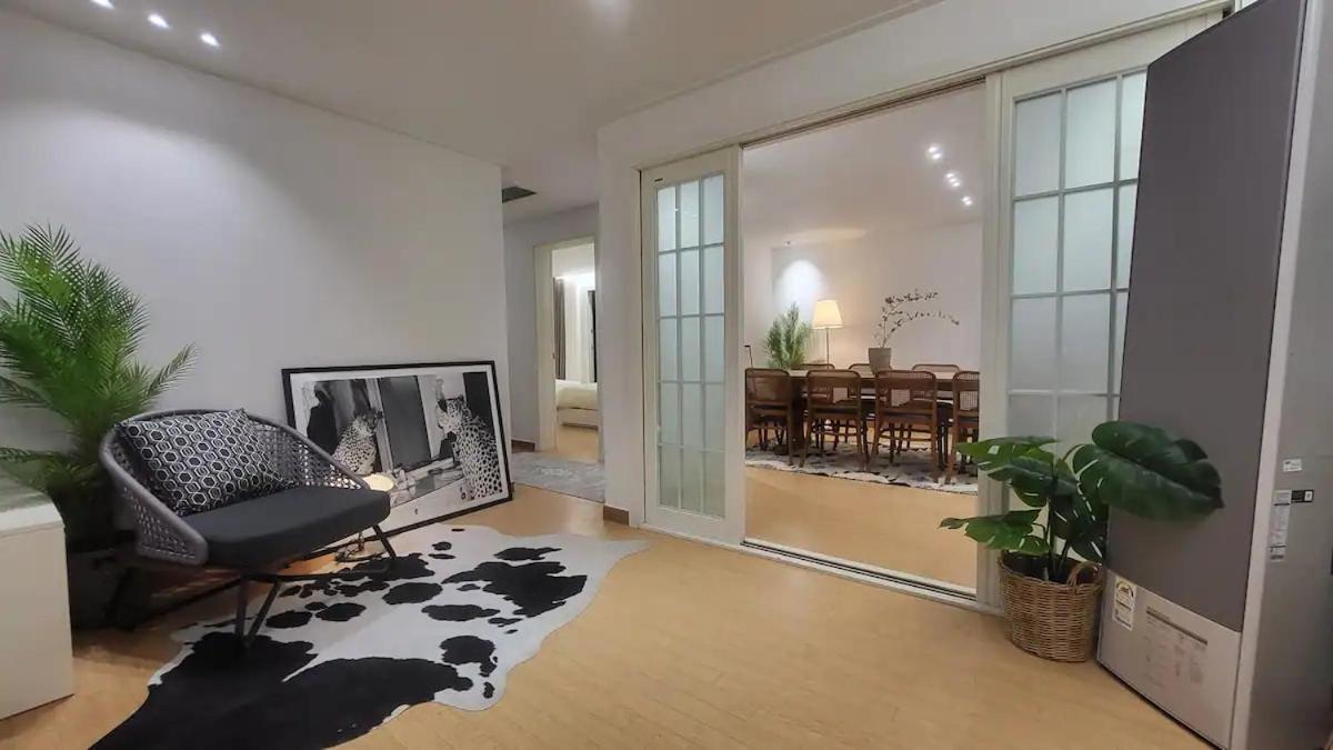 Oasis Apartment Seoul Bagian luar foto