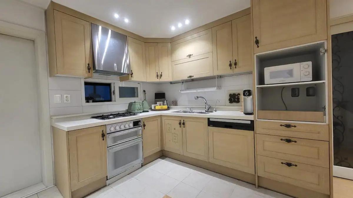 Oasis Apartment Seoul Ruang foto