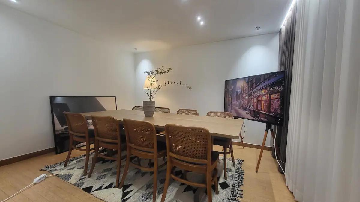 Oasis Apartment Seoul Bagian luar foto