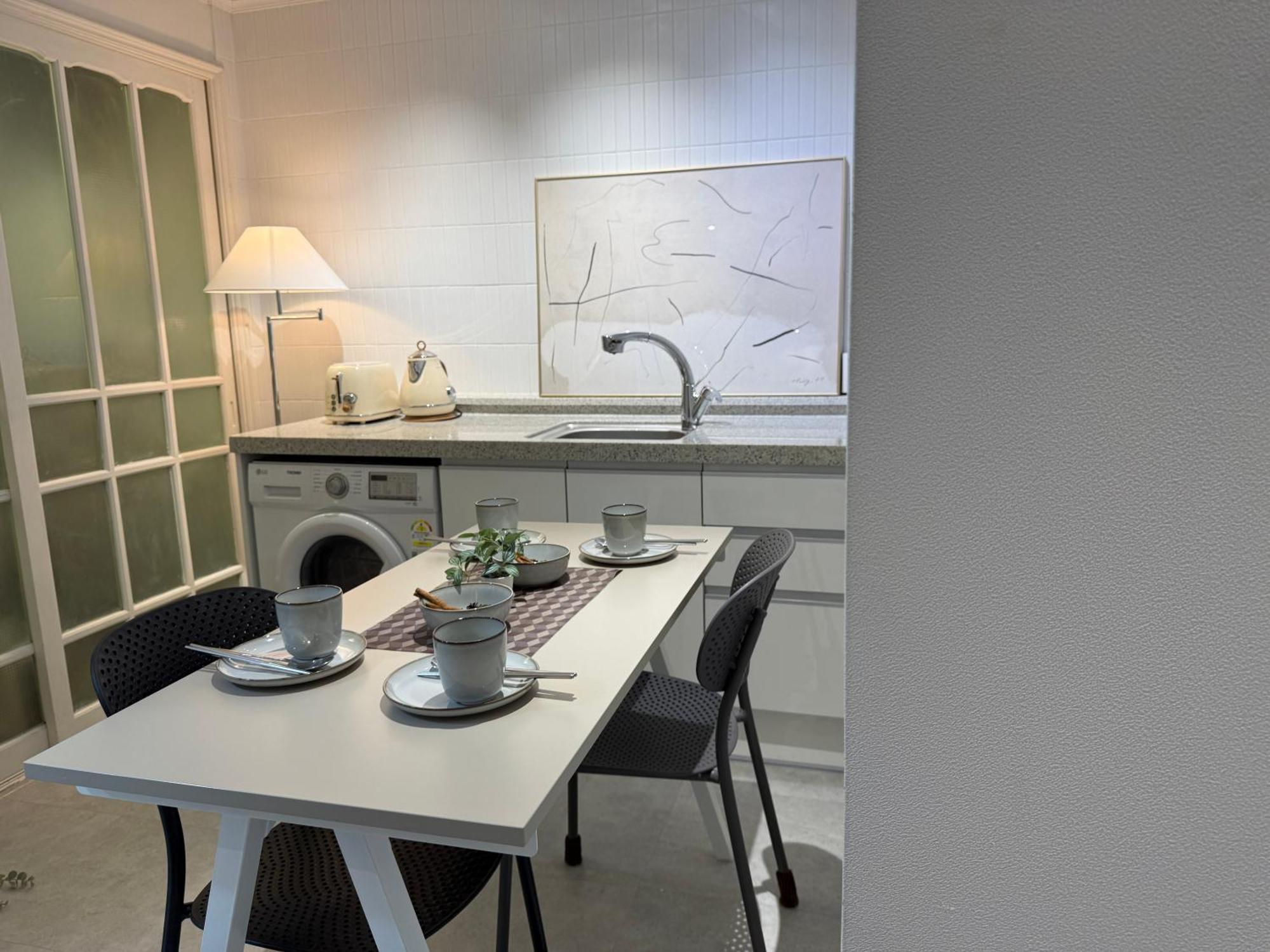 Oasis Apartment Seoul Bagian luar foto
